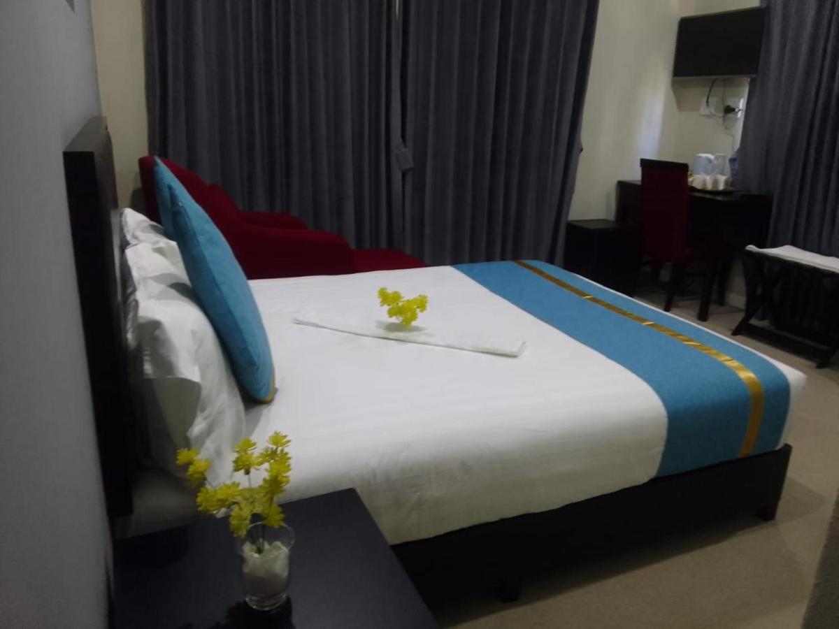 Atlantic Pearl Guest House Midrand Eksteriør billede