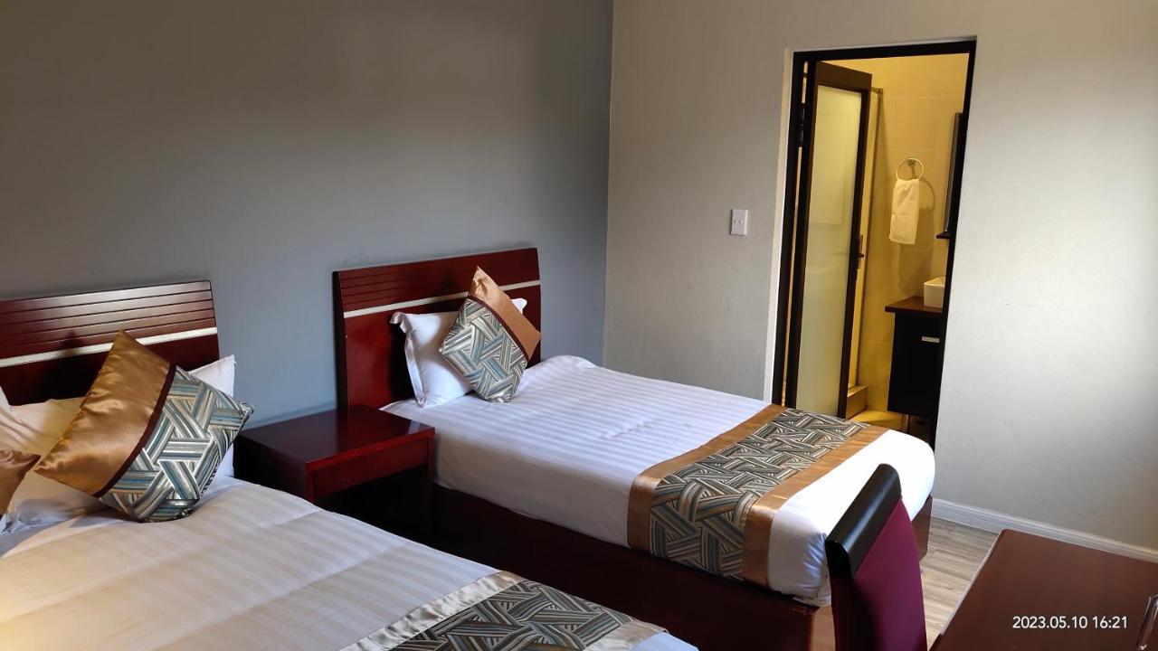 Atlantic Pearl Guest House Midrand Eksteriør billede