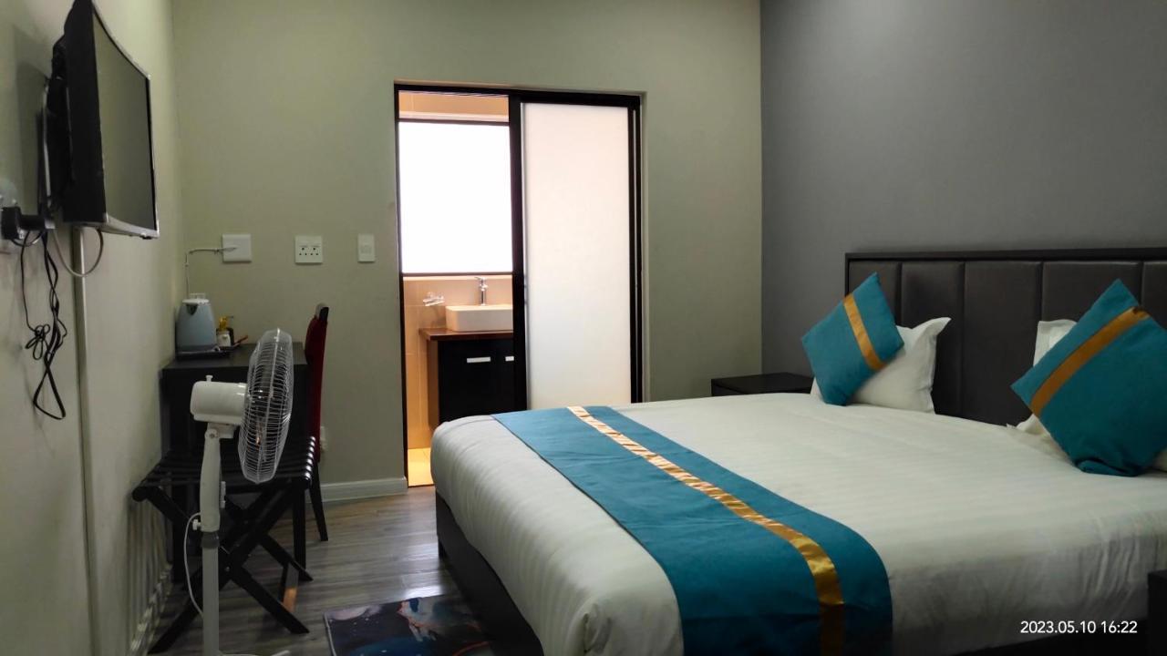 Atlantic Pearl Guest House Midrand Eksteriør billede